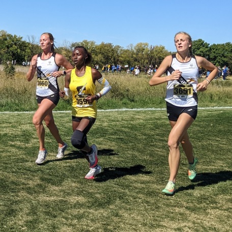 Lucy Ndungu Led Cloud County with a 14th-Place Finish on Friday, September 30th at the Gans Creek Classic