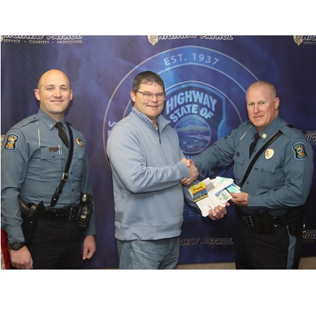 A Generous Gift of Fuel from Fuel True – Independent Energy & Convenience to the Kansas Highway Patrol Strengthens Taxpayer Dollars During the Holidays