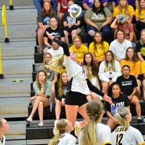 Kenzie Cooper Recorded a Team-High Nine Kills on Friday Afternoon in a Three-Set Defeat at #13 Hutchinson