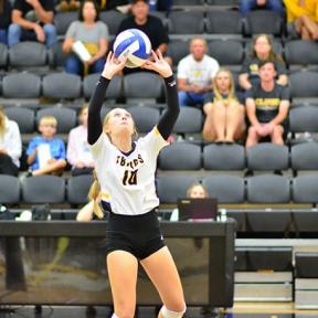 Cloud County Sophomore Brette Doile Has Been Named the Kansas Jayhawk Community College Conference Volleyball Defensive Player of the Week