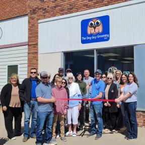 The Dog Guy Grooming Celebrated its Grand Opening with a Concordia Chamber of Commerce Ribbon Cutting on 127 East 6th Street Suite 1